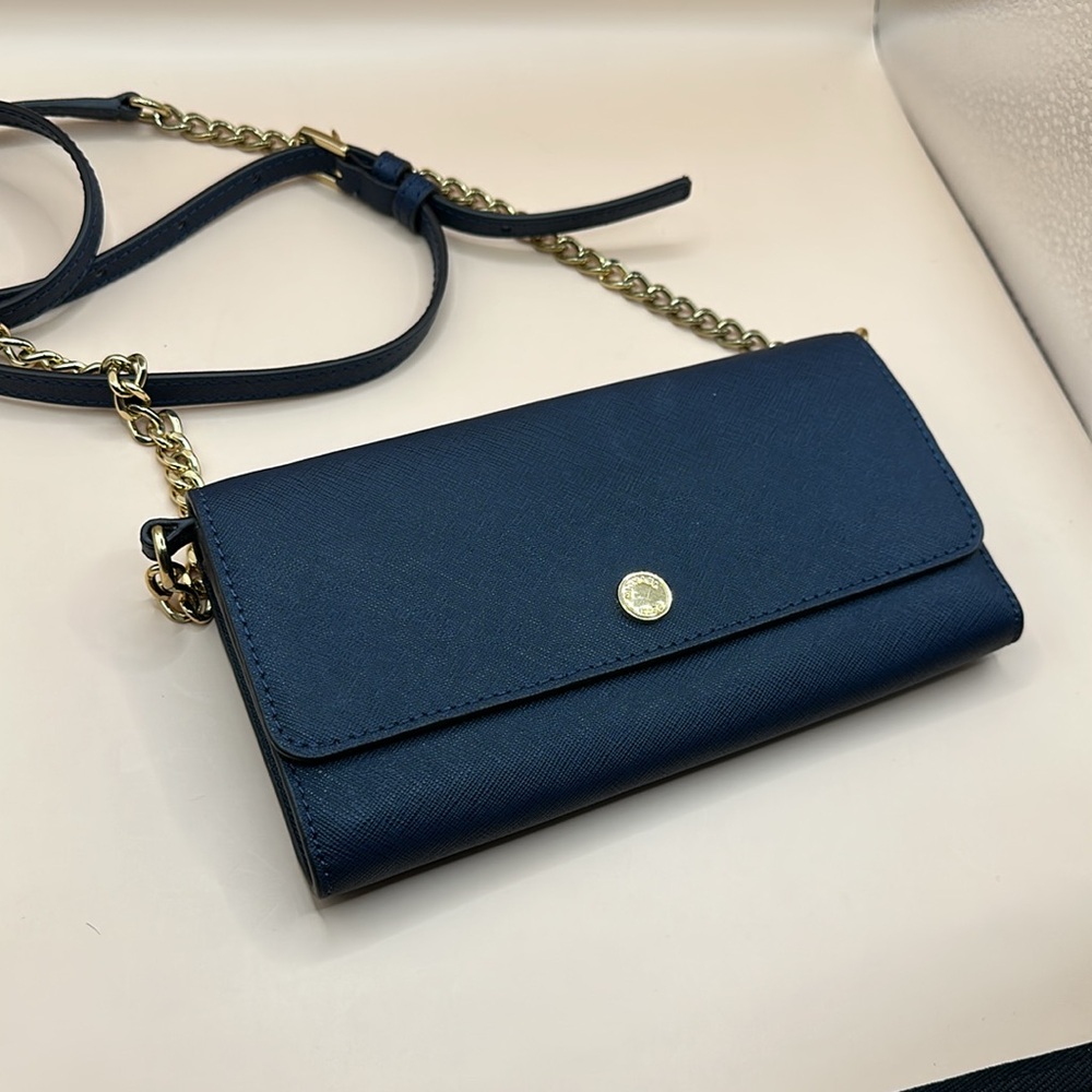 Michael Michael Kors Jet Set Travel Wallet on a Chain